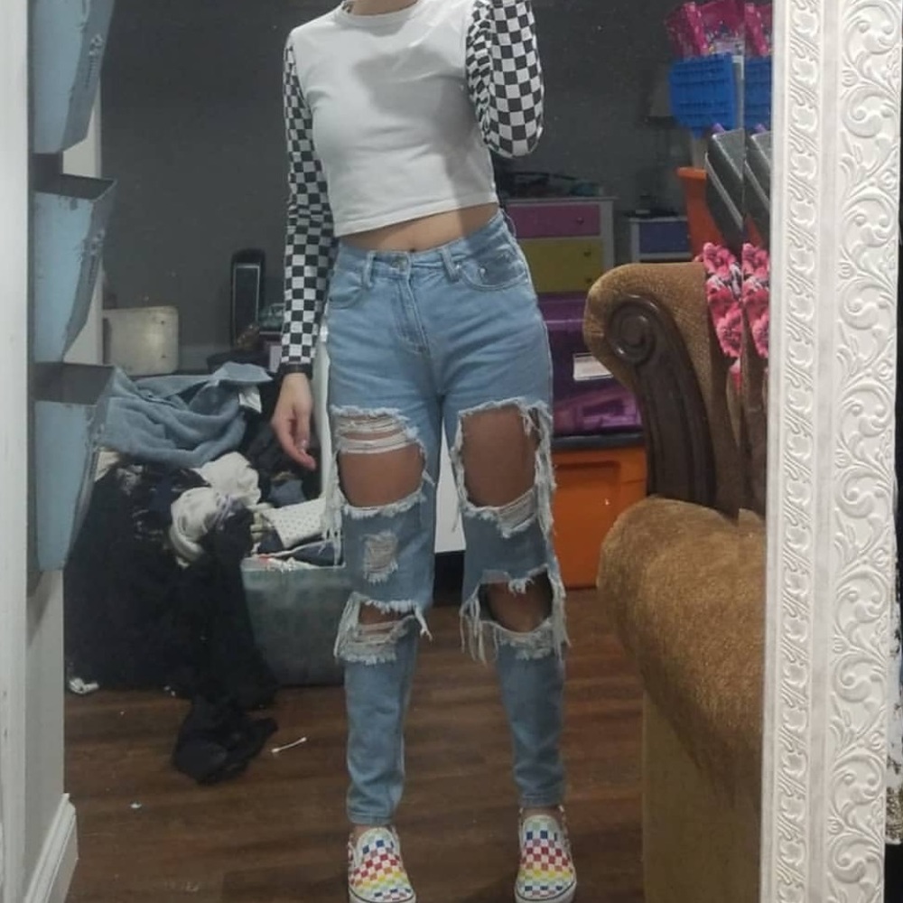 Ripped Mom Jeans Size 2